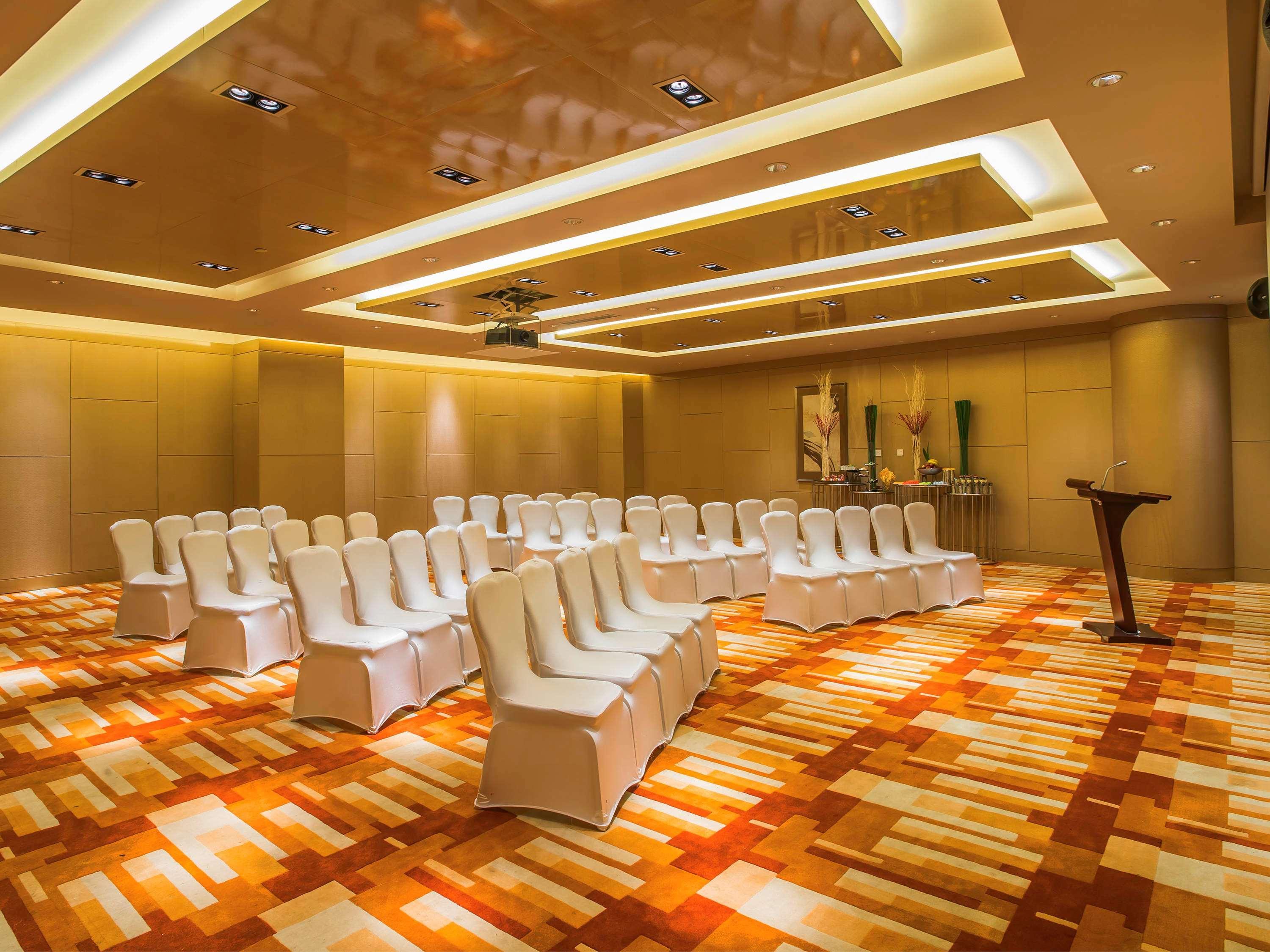 Pullman Linyi Lushang Exterior foto